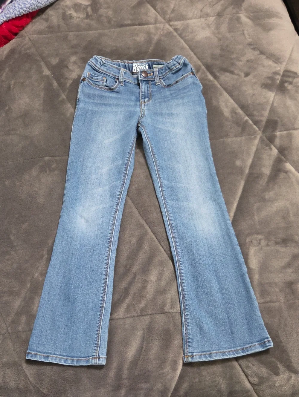 Light Wash Flare Jeans in Blue